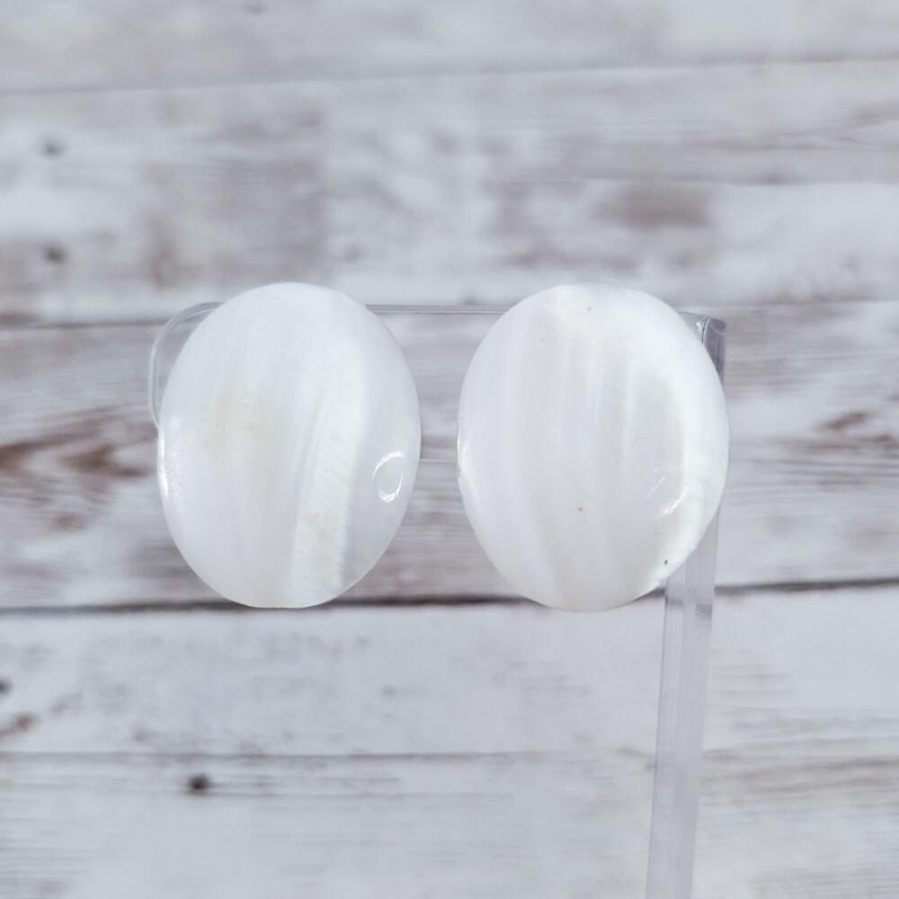 Vintage Clip On Earrings Off White Oval - Condition Issues